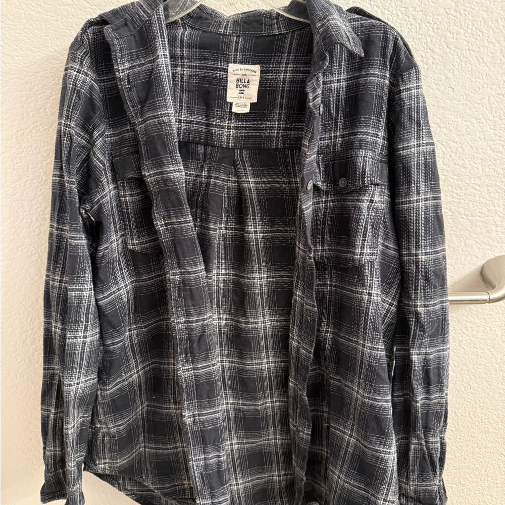 Billabong Plaid Button-Up Shirt Womens M